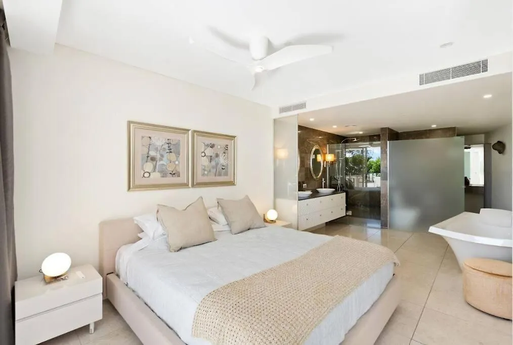 Sea Pearl 202-Waterfront Luxury Apartment Sunshine Coast Austrália